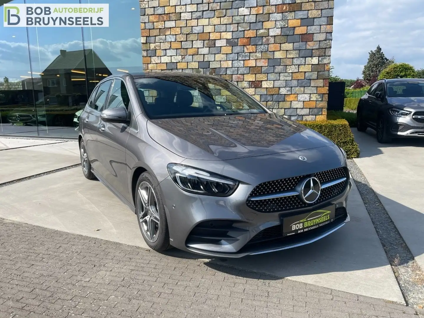 Mercedes-Benz B 180 Amg Line/Camera/CarPlay/Led/ Keyless Go Gris - 1