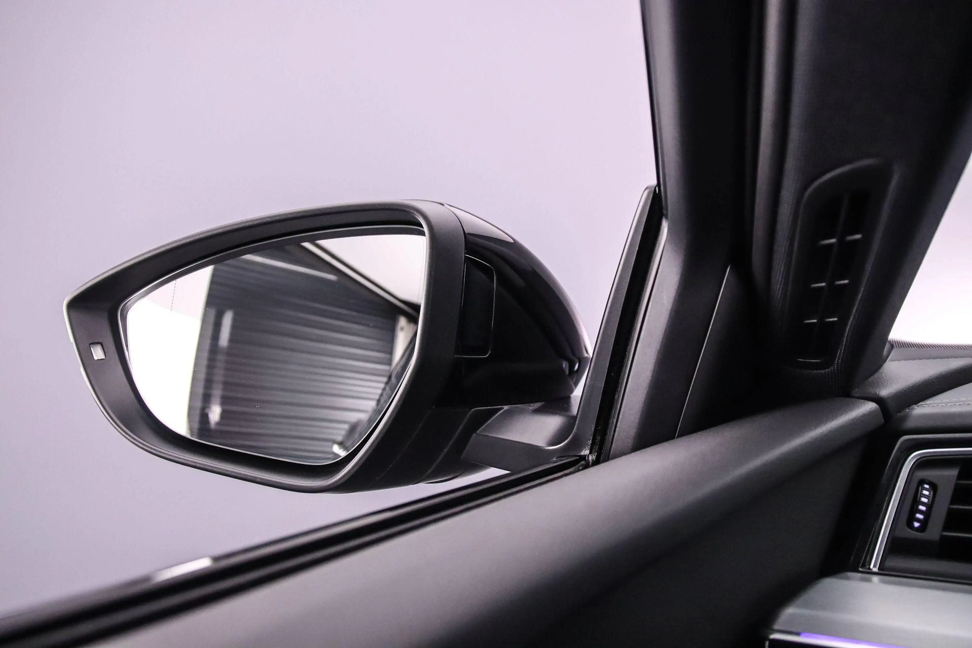 Audi e-tron S quattro 95 kWh | Trekhaak | Panoramadak | Luchtv — photo 10