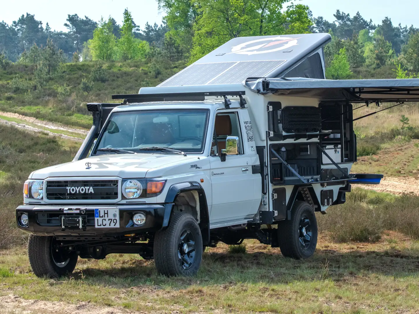Toyota Land Cruiser GRJ79 Infanta 4x4 INKUNZI Offroad Camper Weiß - 1