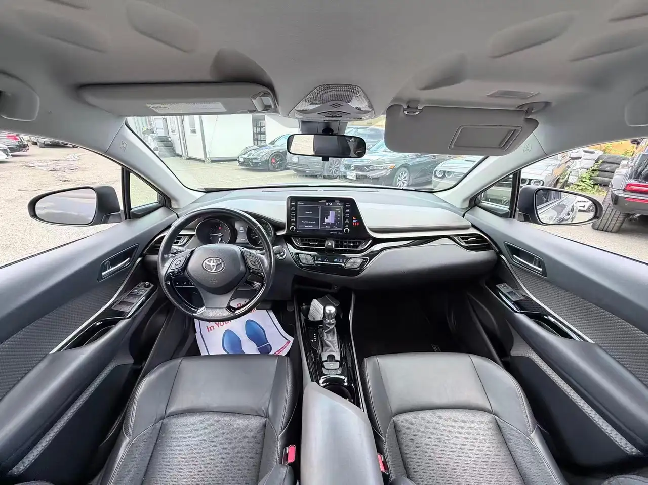 Toyota C-HR fotografie Toyota C-HR