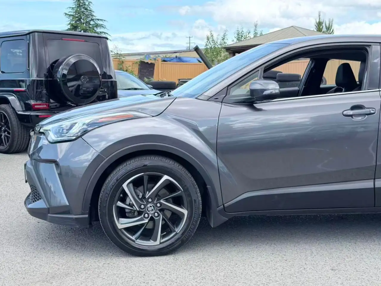 Toyota C-HR fotografie Toyota C-HR