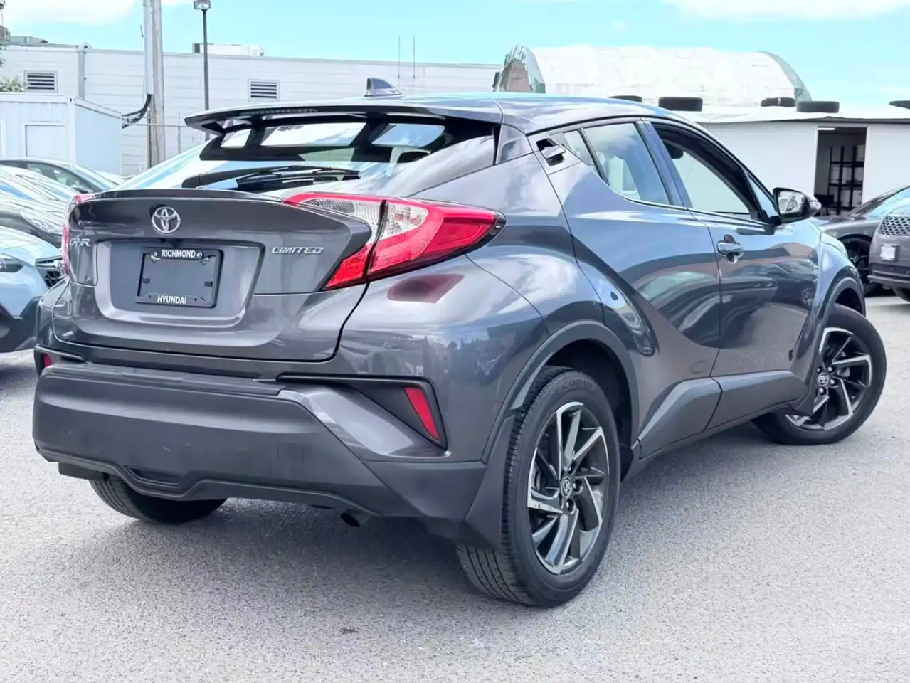 Toyota C-HR fotografie Toyota C-HR