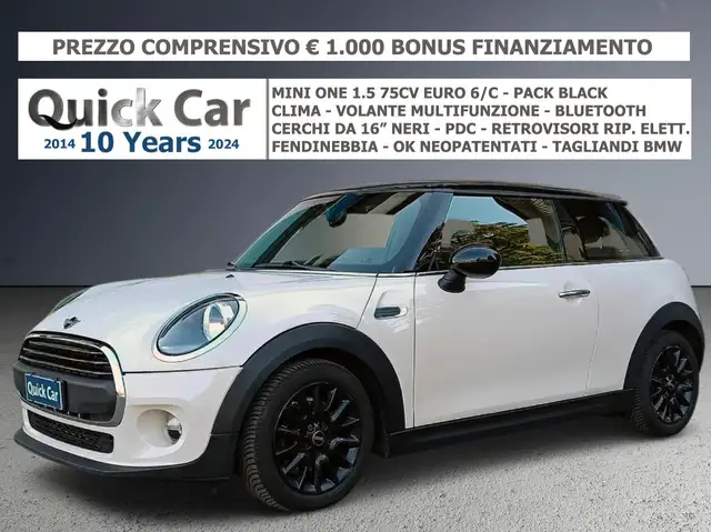 MINI One 3 PORTE 1.5 75CV BLACK,OK NEOPATENTATI,KM CERTIFICATI DA TAGLIANDI BMW,PDC POSTERIORI,CLIMA,CERCHI DA 16" E TETTO NERO !