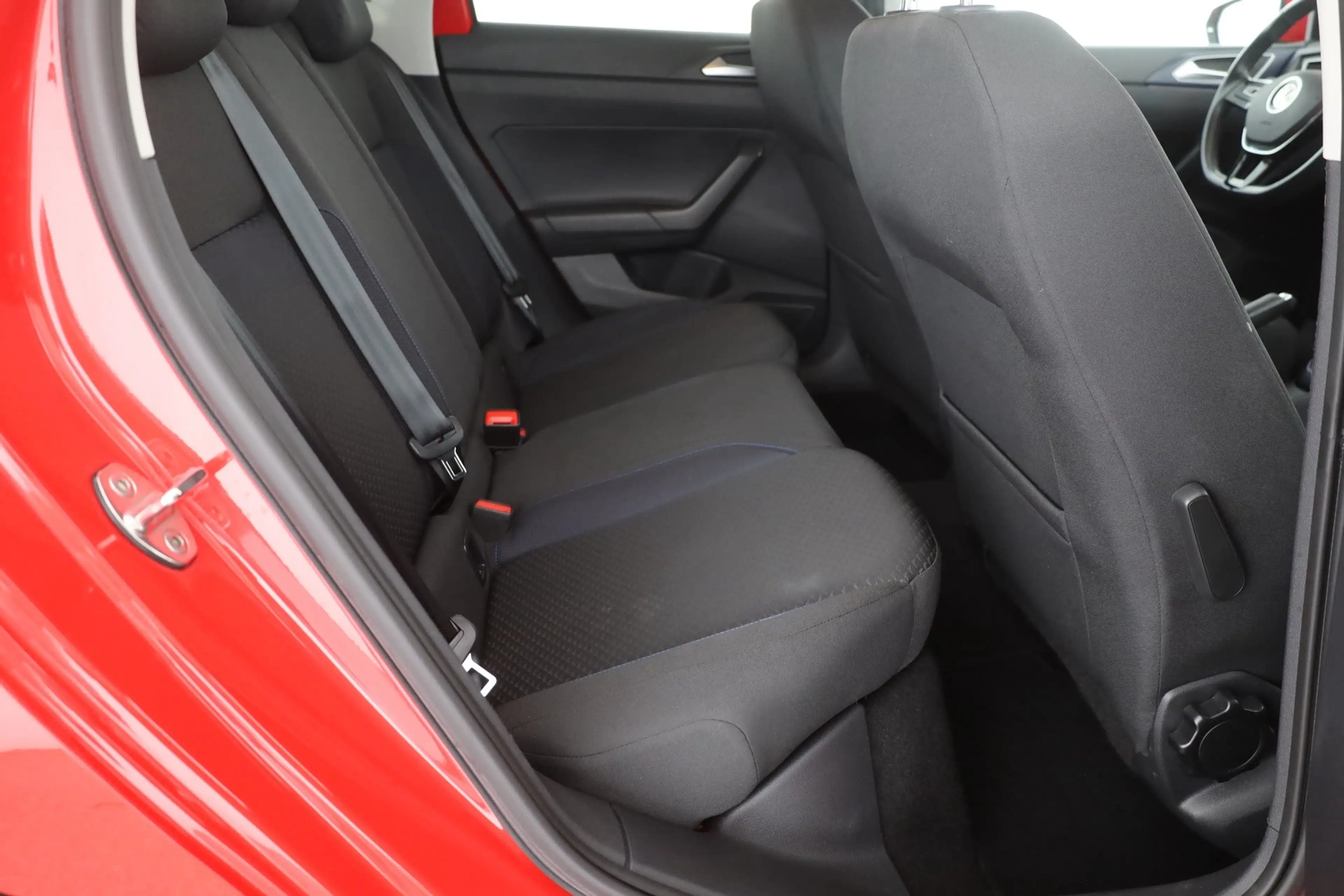 Volkswagen Polo 1.0 TSI United Navi App-Connect Sitzheizung — photo 25