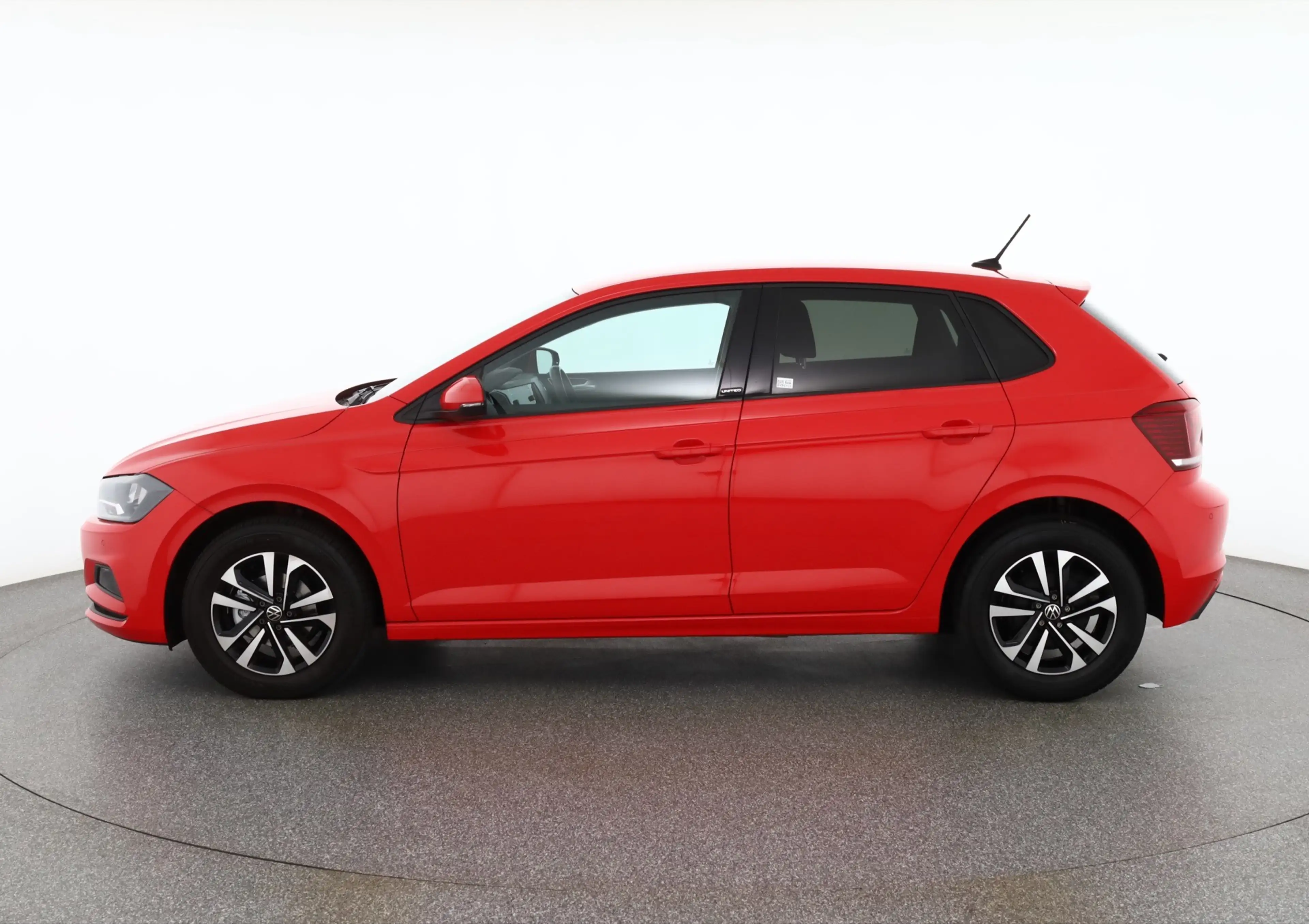 Volkswagen Polo 1.0 TSI United Navi App-Connect Sitzheizung — photo 2