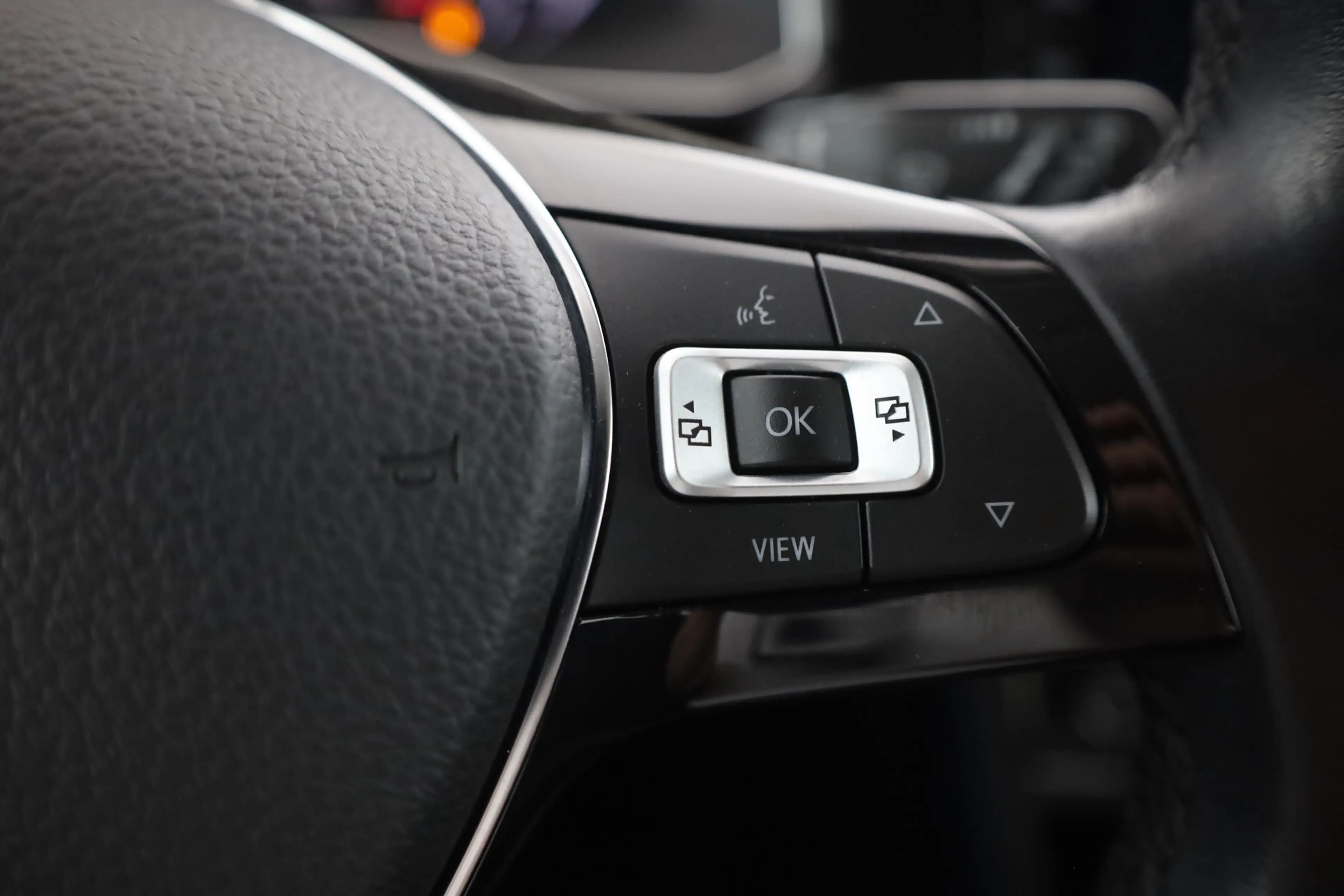 Volkswagen Polo 1.0 TSI United Navi App-Connect Sitzheizung — photo 18
