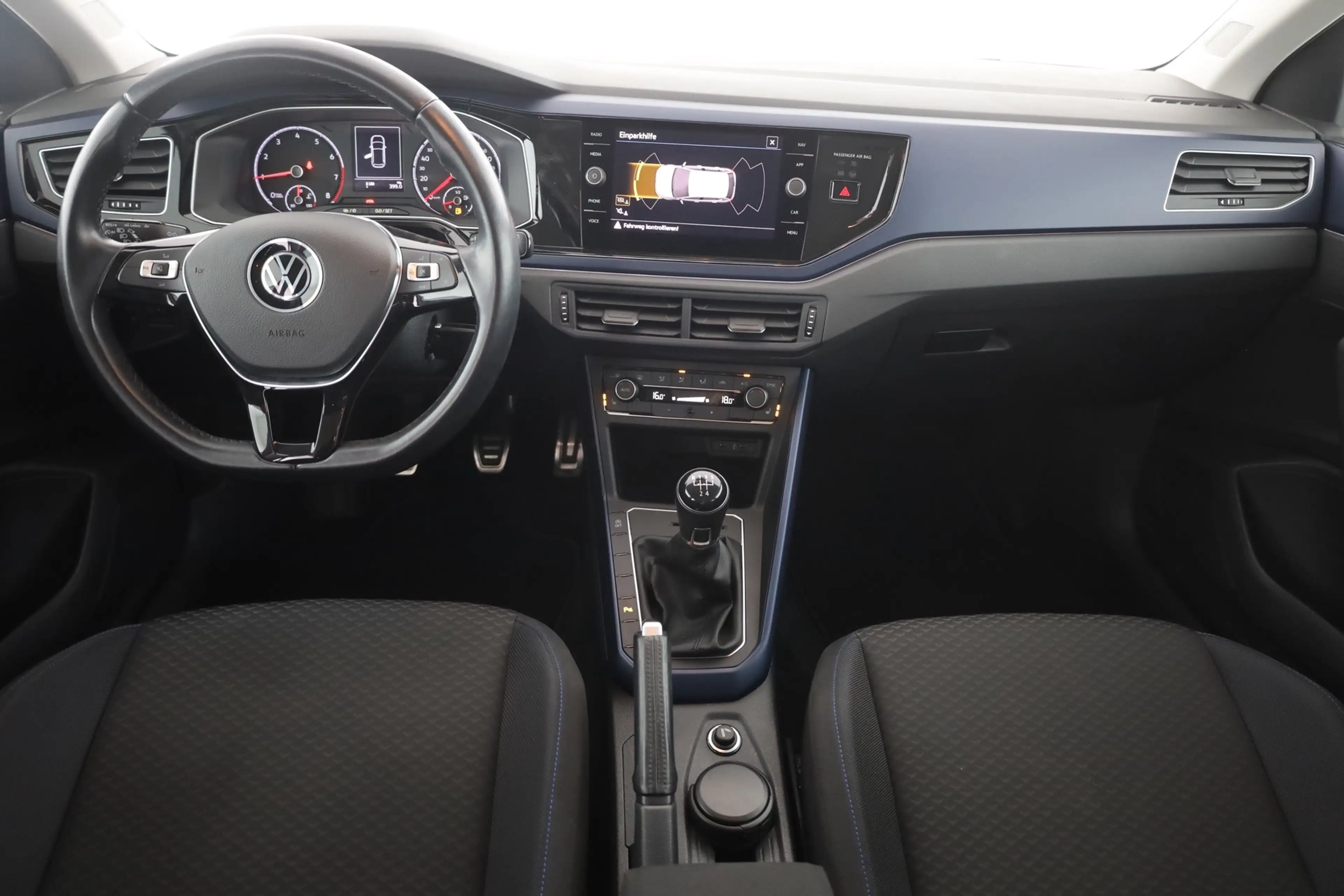 Volkswagen Polo 1.0 TSI United Navi App-Connect Sitzheizung — photo 9