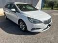 Opel Astra 1.6 CDTi 136CV aut. Sports Tourer Business Weiß - thumbnail 1