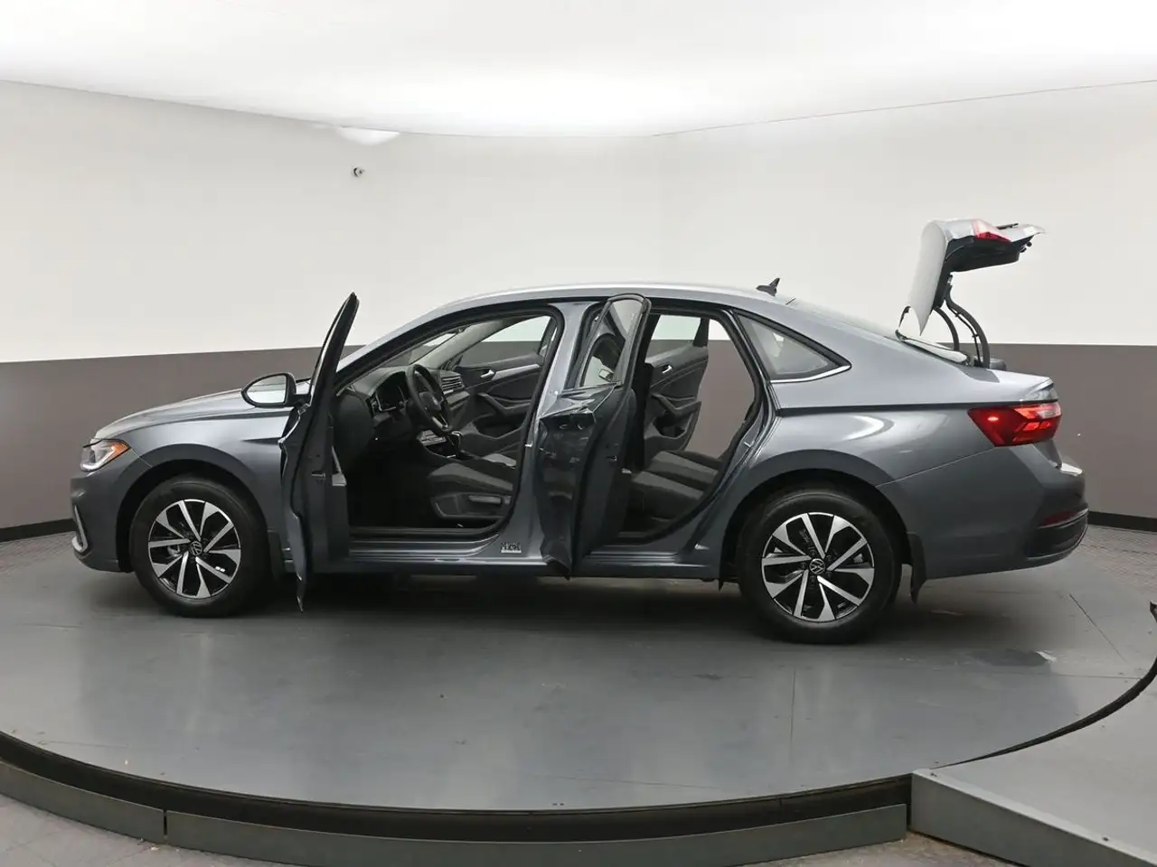 Volkswagen Jetta снимка Volkswagen Jetta