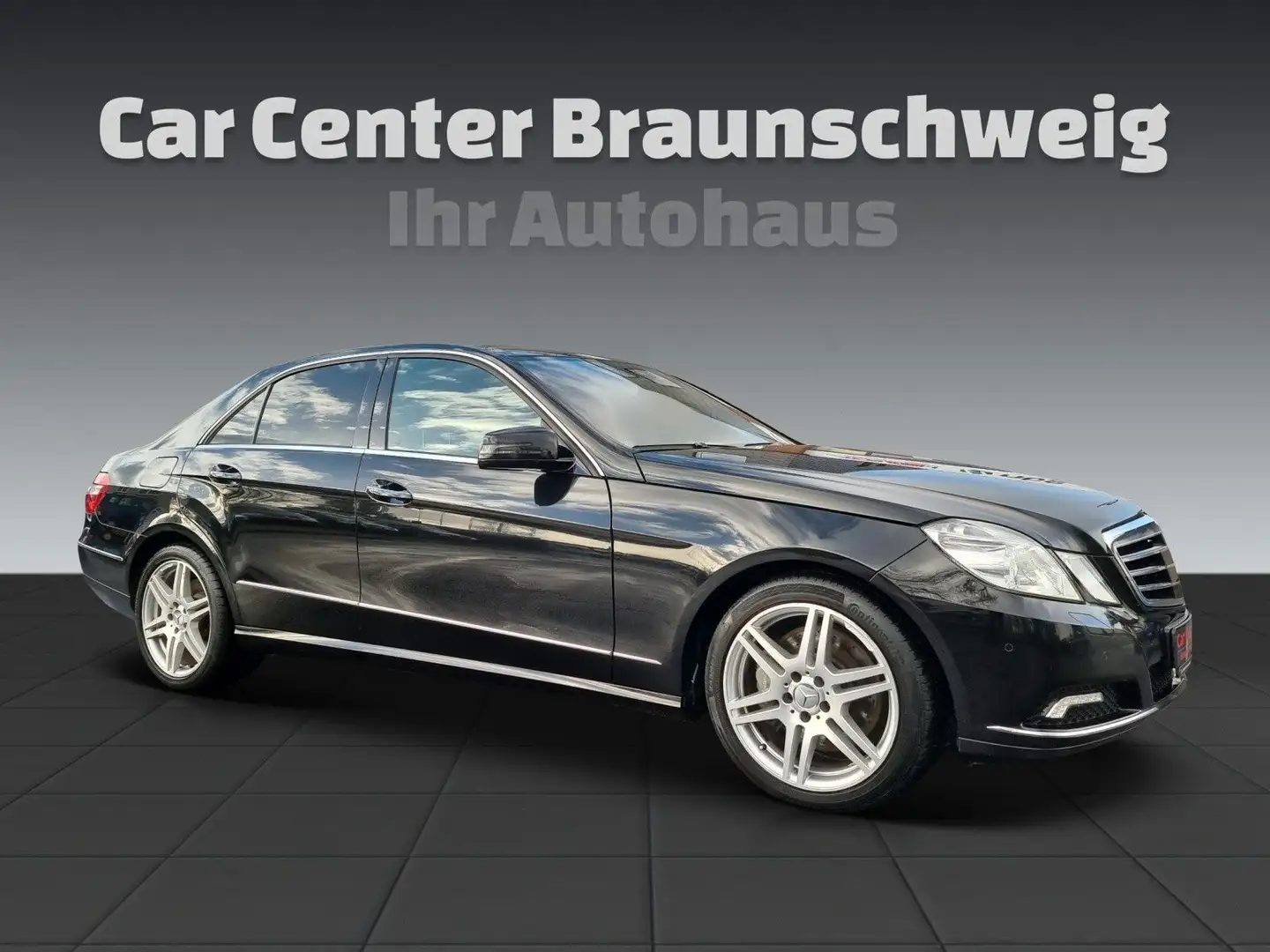 Mercedes-Benz E 500 4MATIC Exclusive Voll+Pano+Leder Negru - 2
