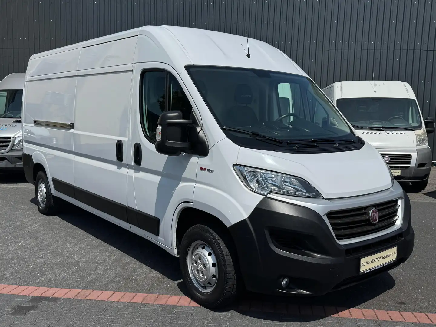 Fiat Ducato 35 L4H2 130 *Klima*Kam*Nav*AHK*NoAdBlue Weiß - 1
