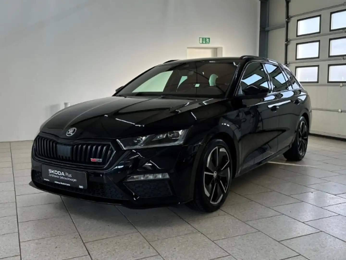 Skoda Octavia Combi 2.0 TDI DSG RS AHK HUD Navi Matrix Schwarz - 2