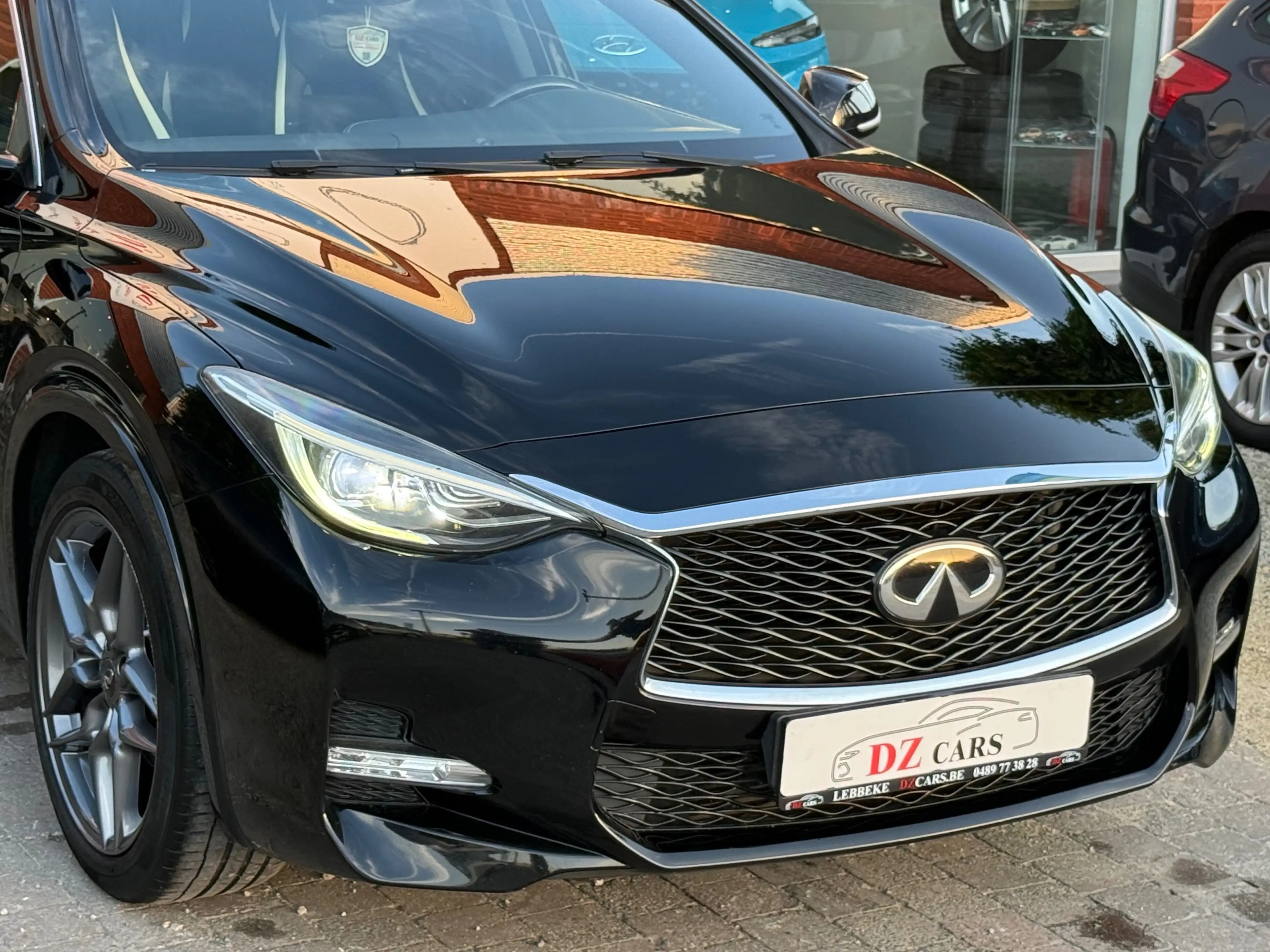 Infiniti Q30 Q30 1.5d Sport — photo 9
