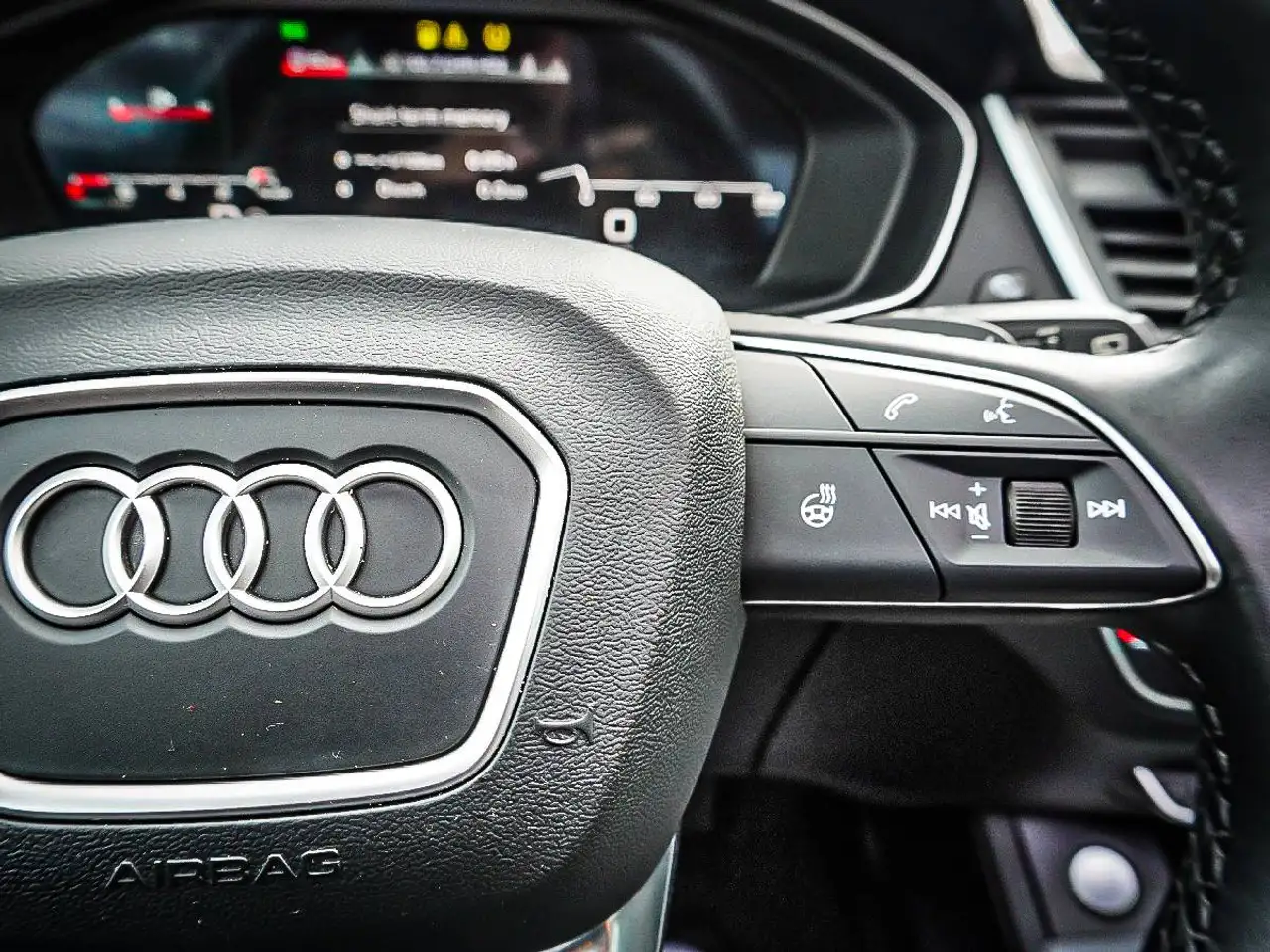 Audi Q5 photo Audi Q5