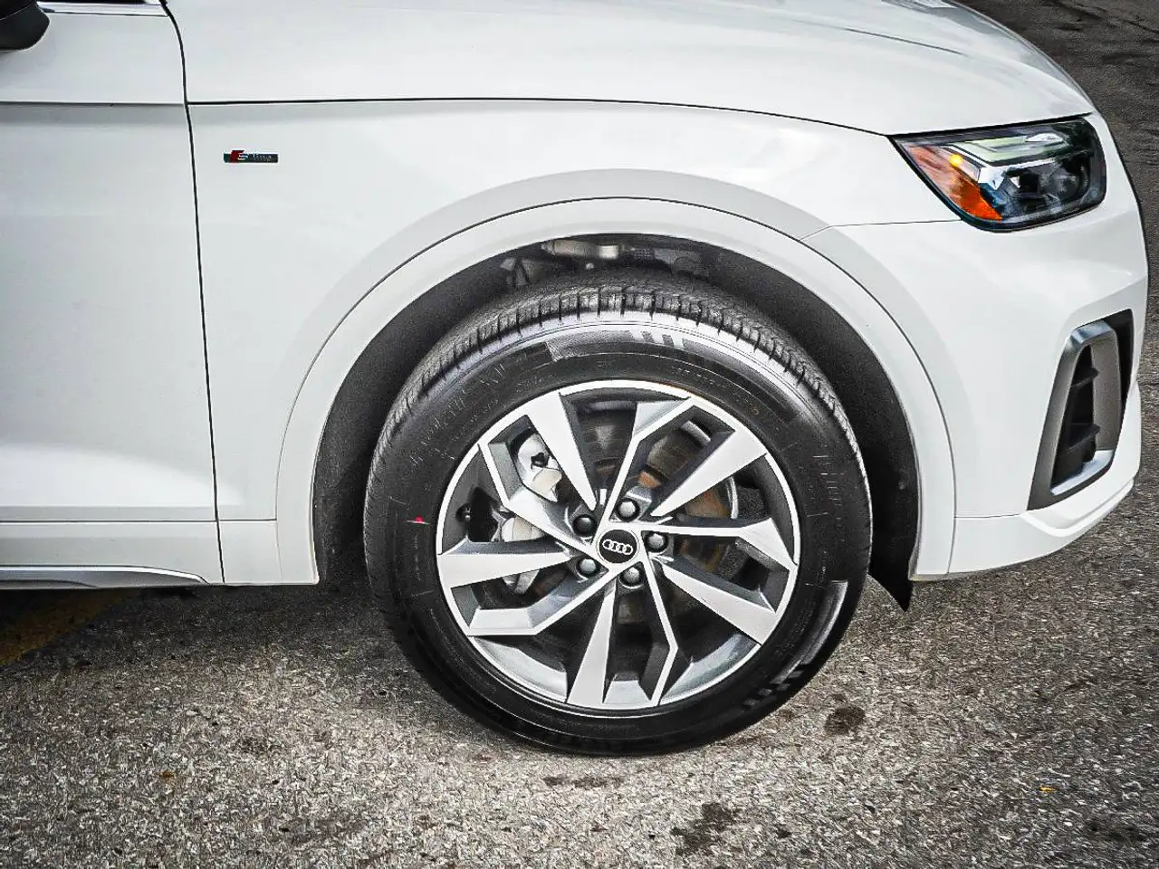Audi Q5 photo Audi Q5