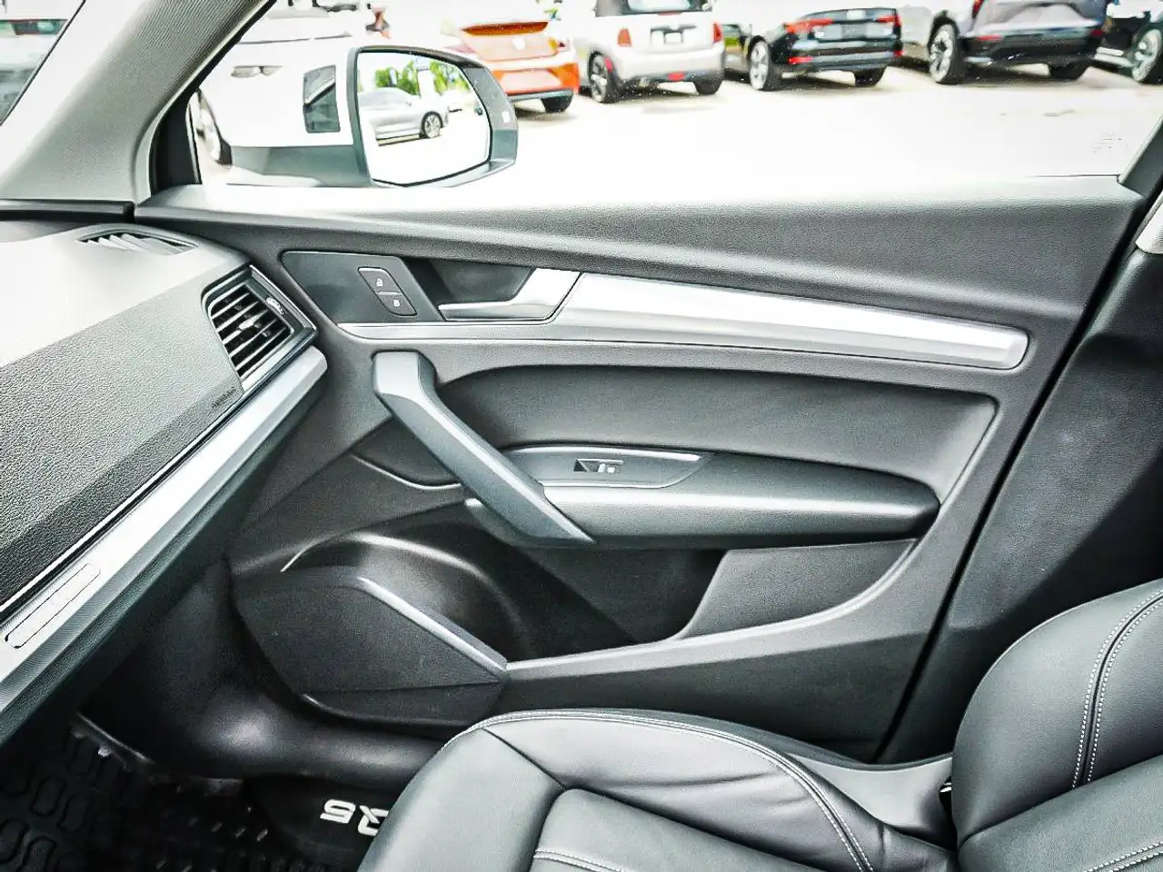 Audi Q5 photo Audi Q5