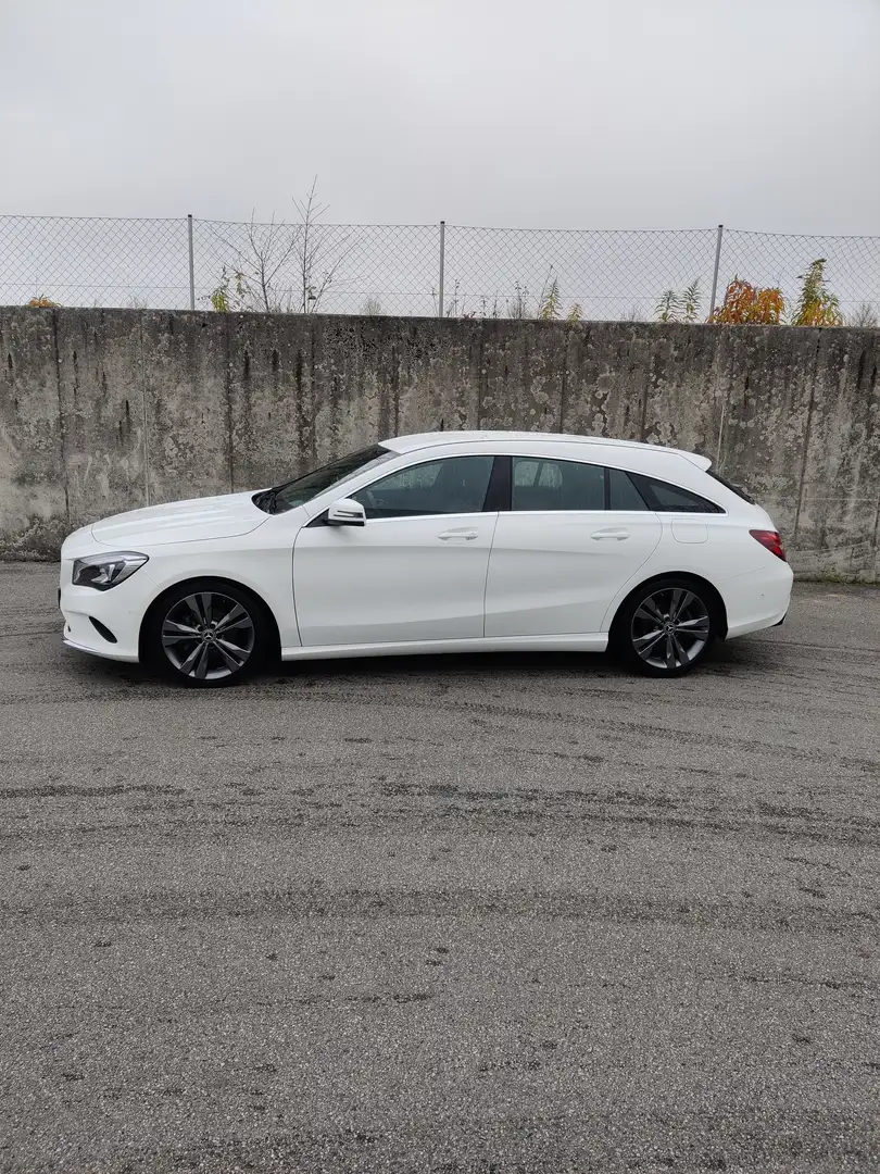 Mercedes-Benz CLA 200 CLA 200 d Shooting Brake Austria Edition Aut. Austria Edition Weiß - 1