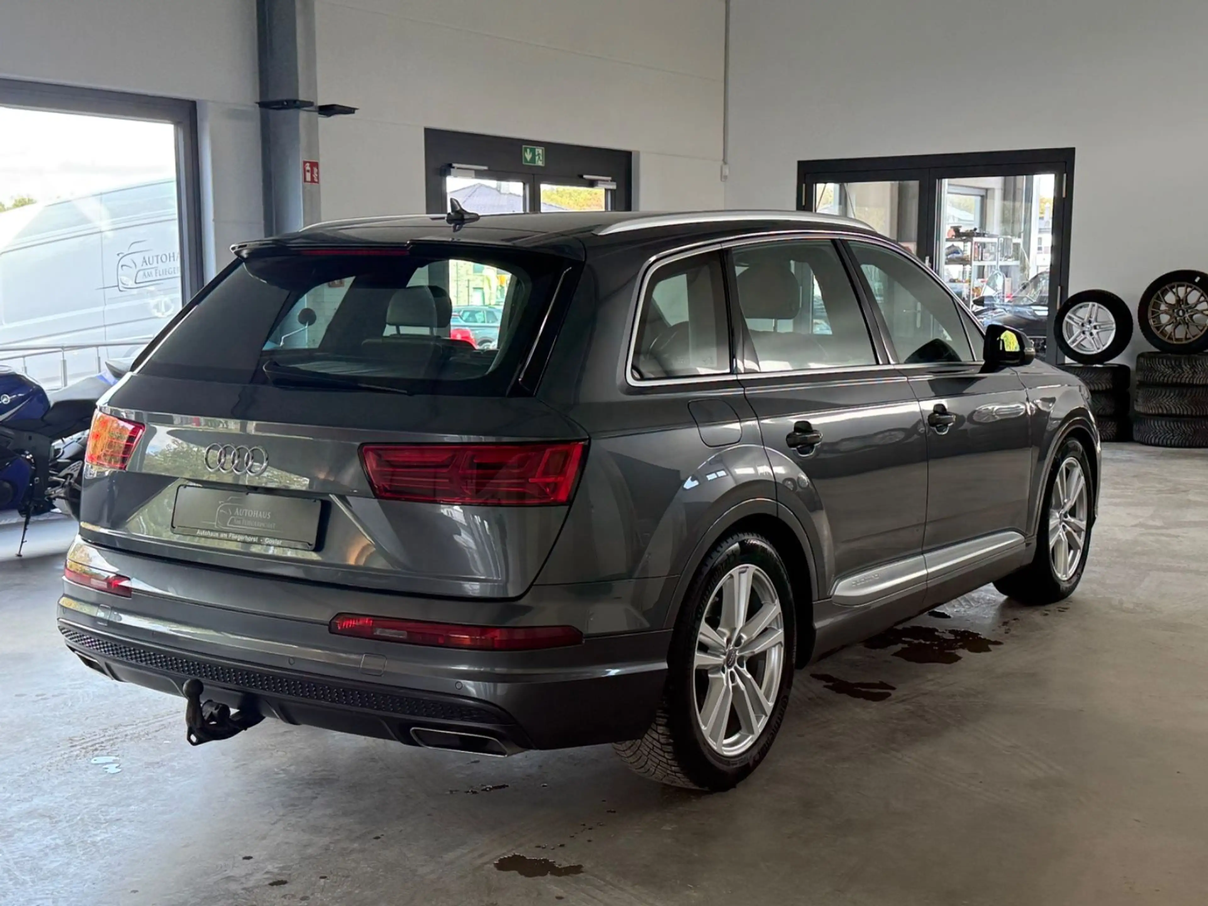 Audi Q7 50 TDI quattro S line LED/Kam/SHZ/Virtual/AHK — photo 3
