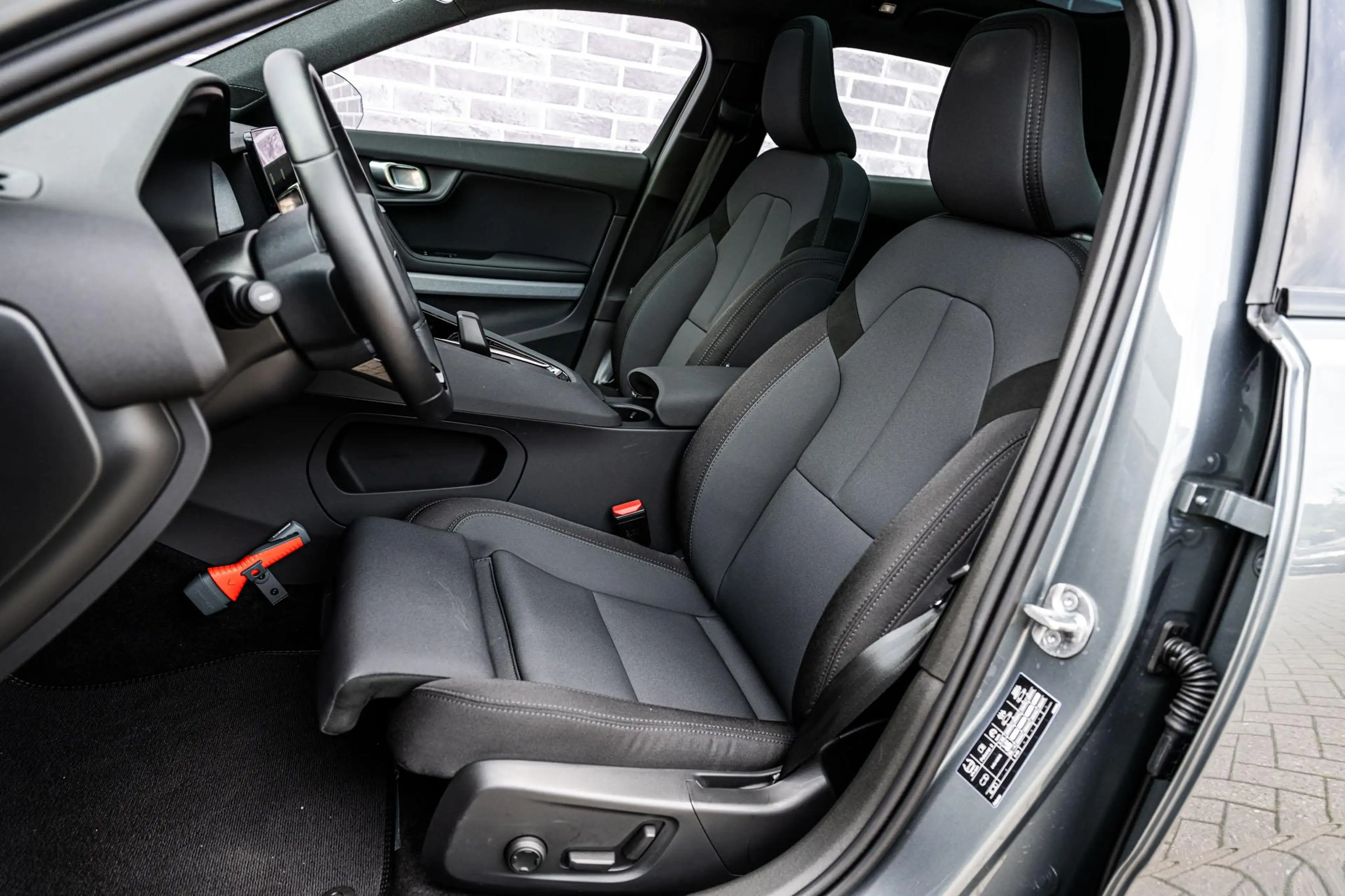 Polestar 2 Long Range Single Motor Plus 82 kWh — photo 6