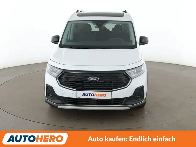 Ford Grand Tourneo Connect view 9
