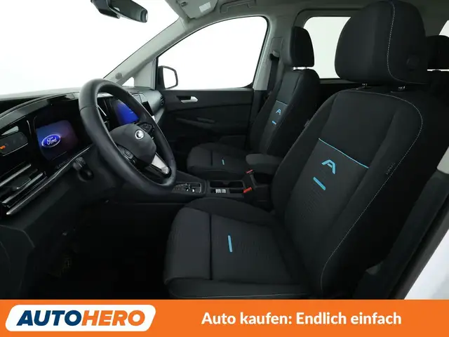 Ford Grand Tourneo Connect view 10