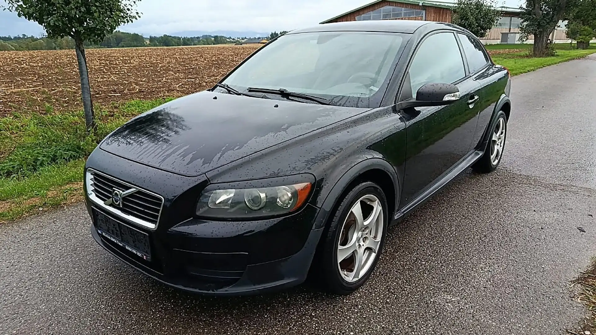 Volvo C30 1,6 D Schwarz - 1