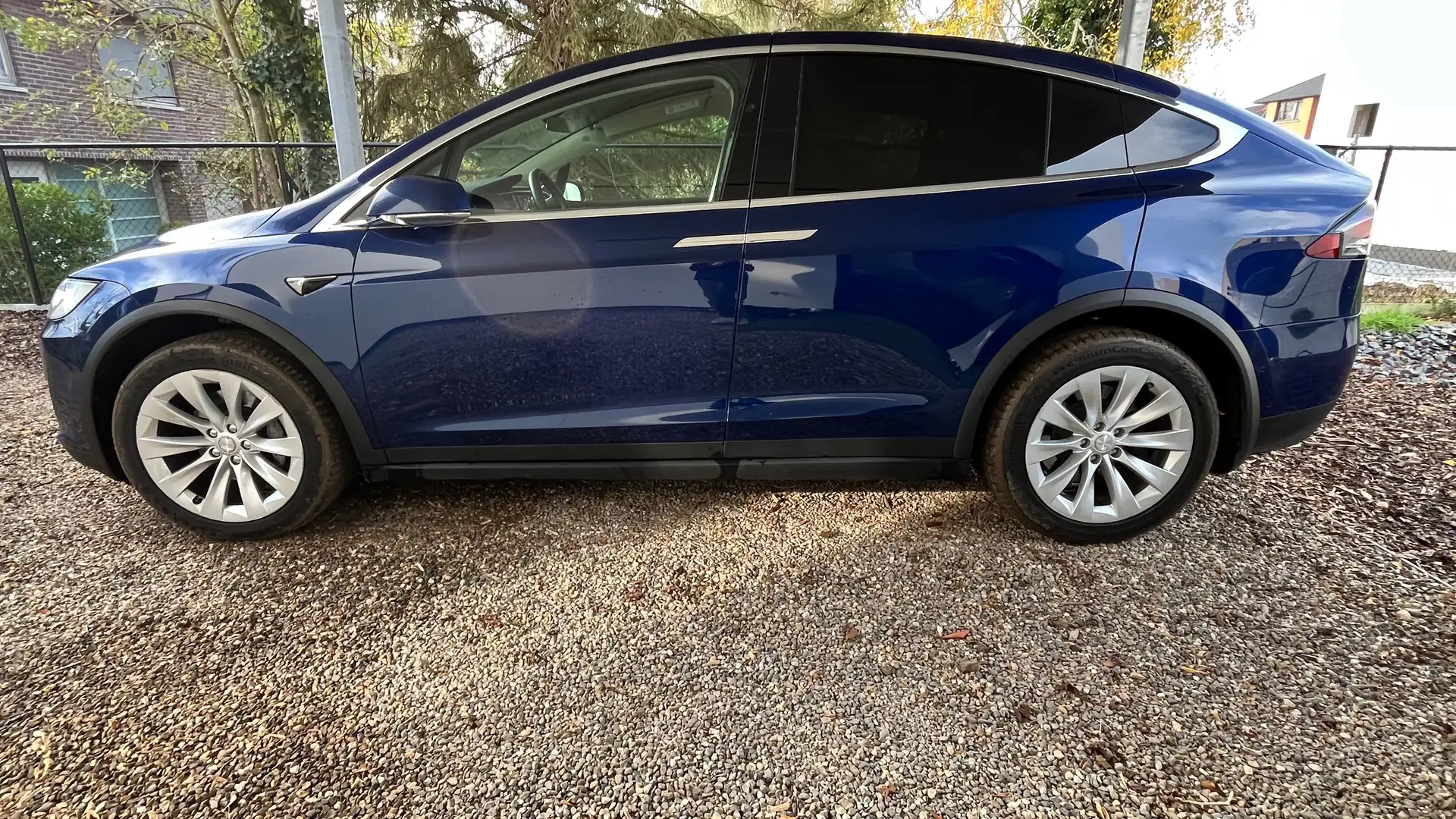 Tesla Model X Blauw - 2