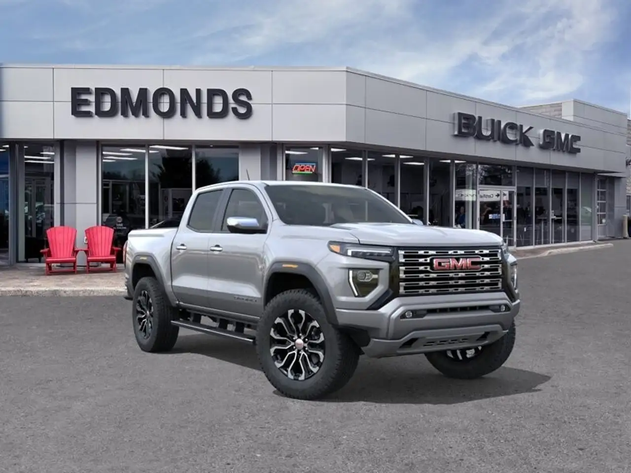 GMC Canyon photo GMC Canyon