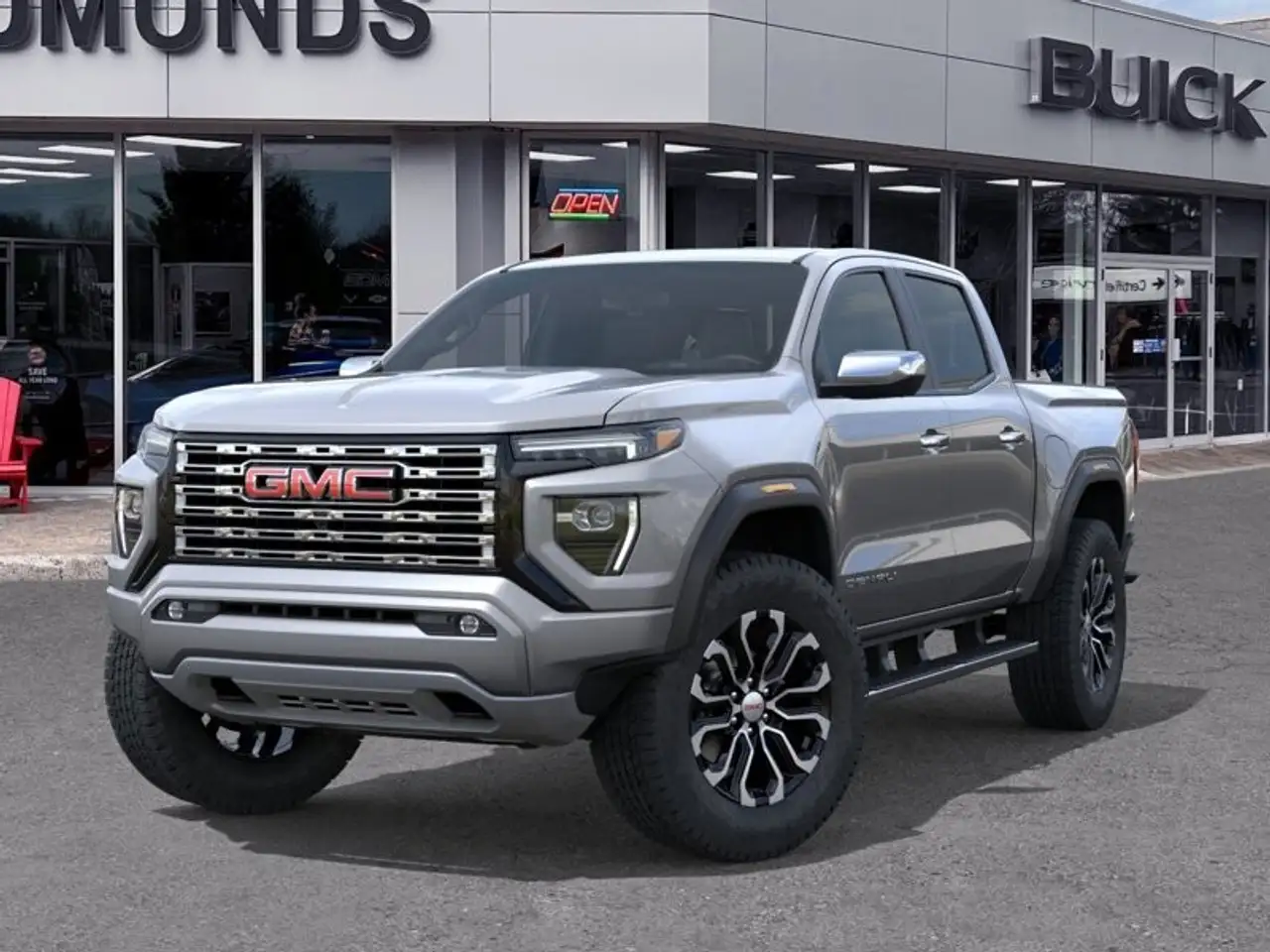 GMC Canyon photo GMC Canyon