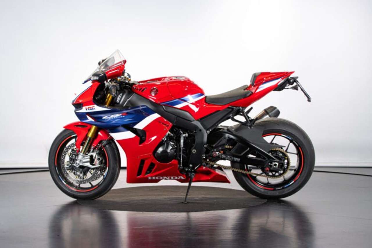 Honda CBR 1000 RR-R SP