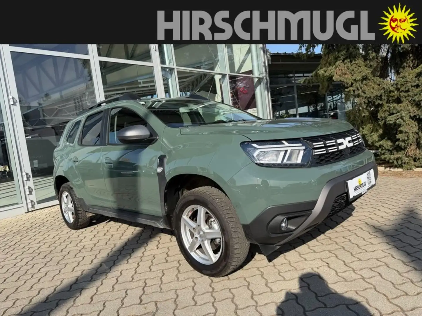 Dacia Duster Journey TCe 130 PF Grün - 1