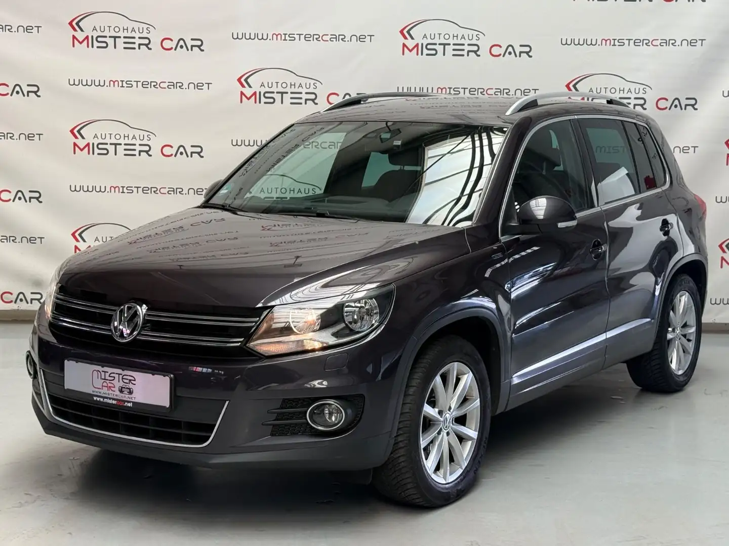 Volkswagen Tiguan Lounge Sport & Style DSG NAVI/KAM/8XALU Grijs - 1
