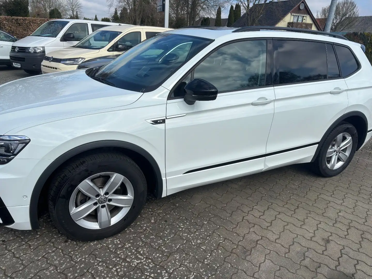 Volkswagen Tiguan Allspace 2.0 TDI SCR Comfortline  ACC+AHK Wit - 2