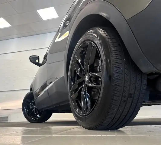 Peugeot 3008 view 8