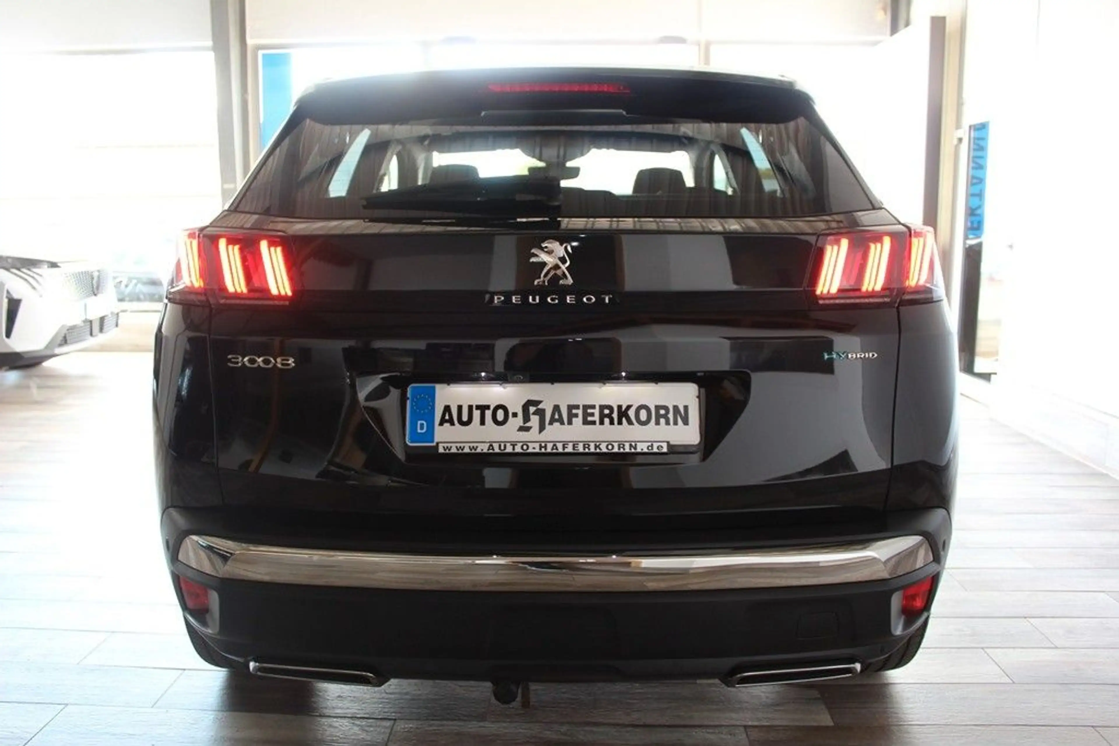 Peugeot 3008 Hybrid 225 Allure Pack EAT8*LEDER*360°*AHZV — photo 8