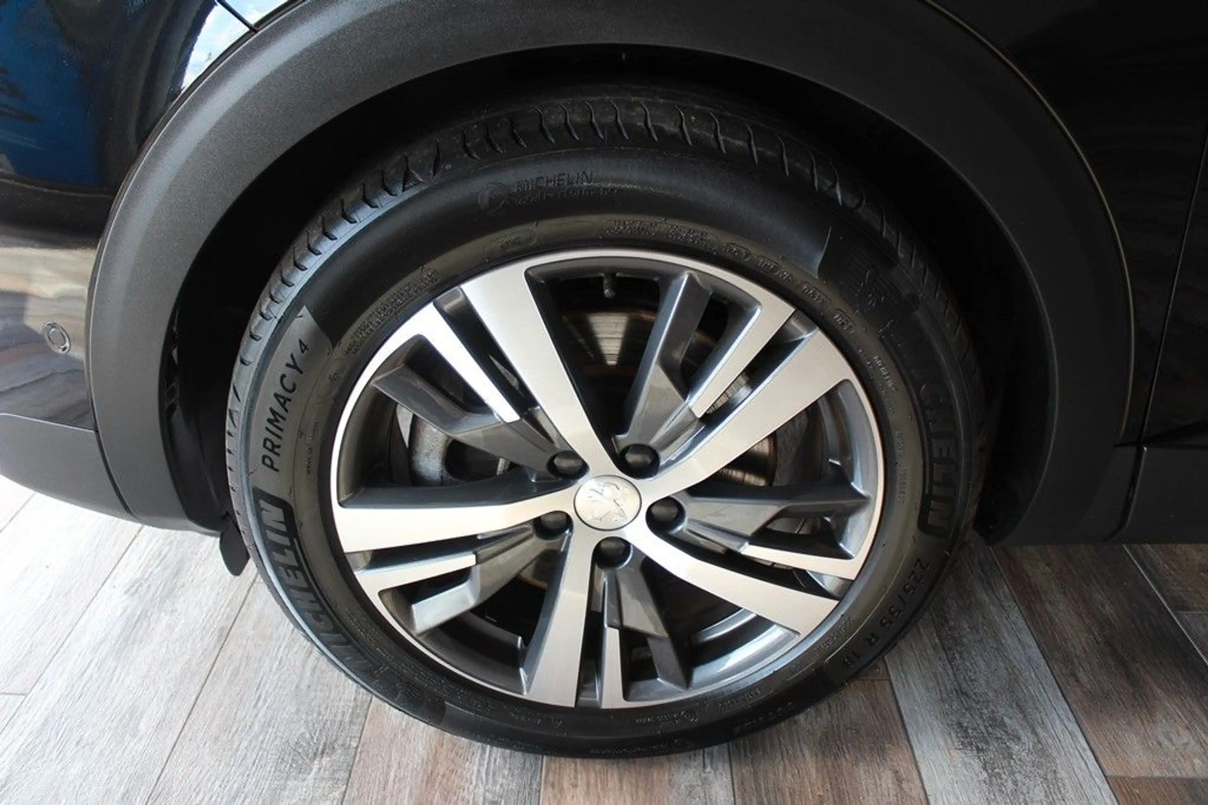 Peugeot 3008 Hybrid 225 Allure Pack EAT8*LEDER*360°*AHZV — photo 10