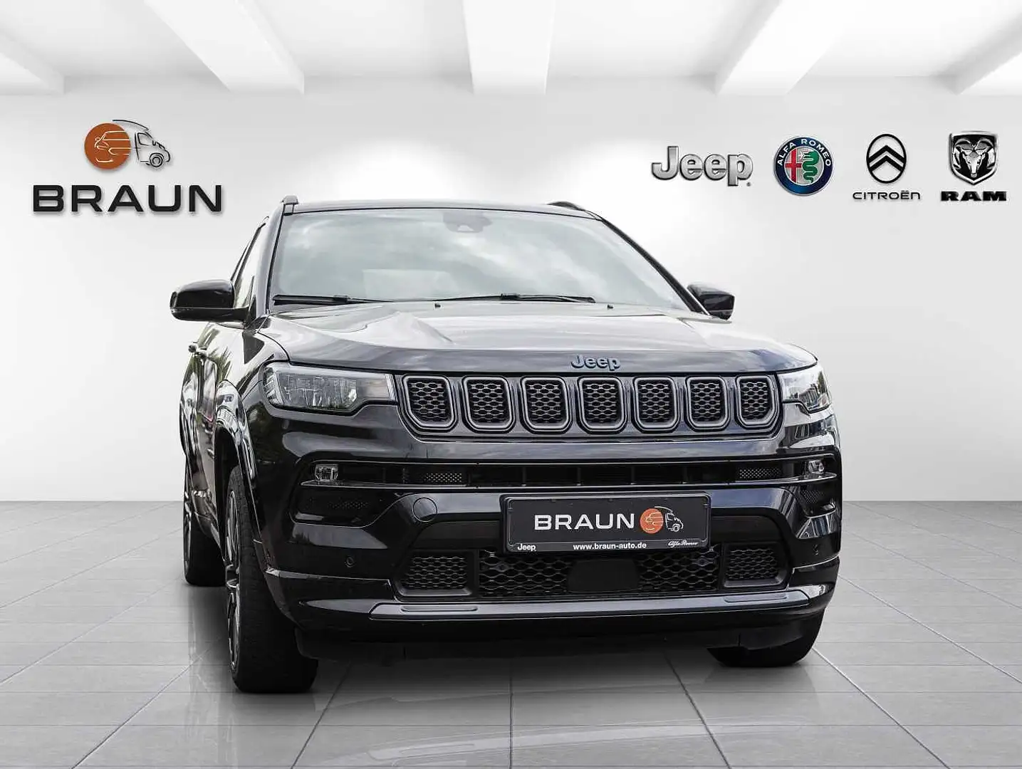 Jeep Compass PHEV 'S' 4Xe Leder-Paket S Schwarz - 2