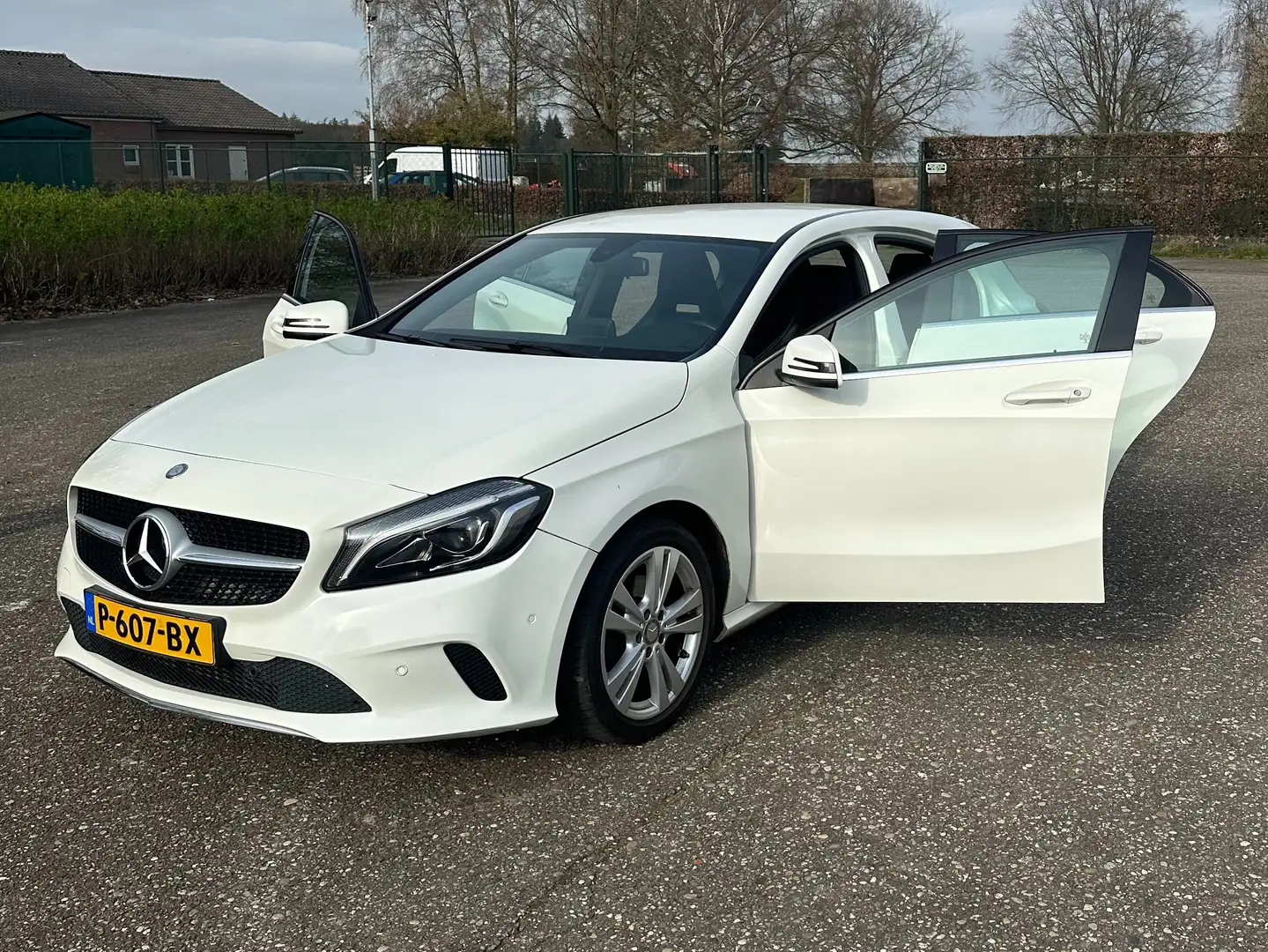 Mercedes-Benz A 160 Ambition/Facelift Blanc - 1