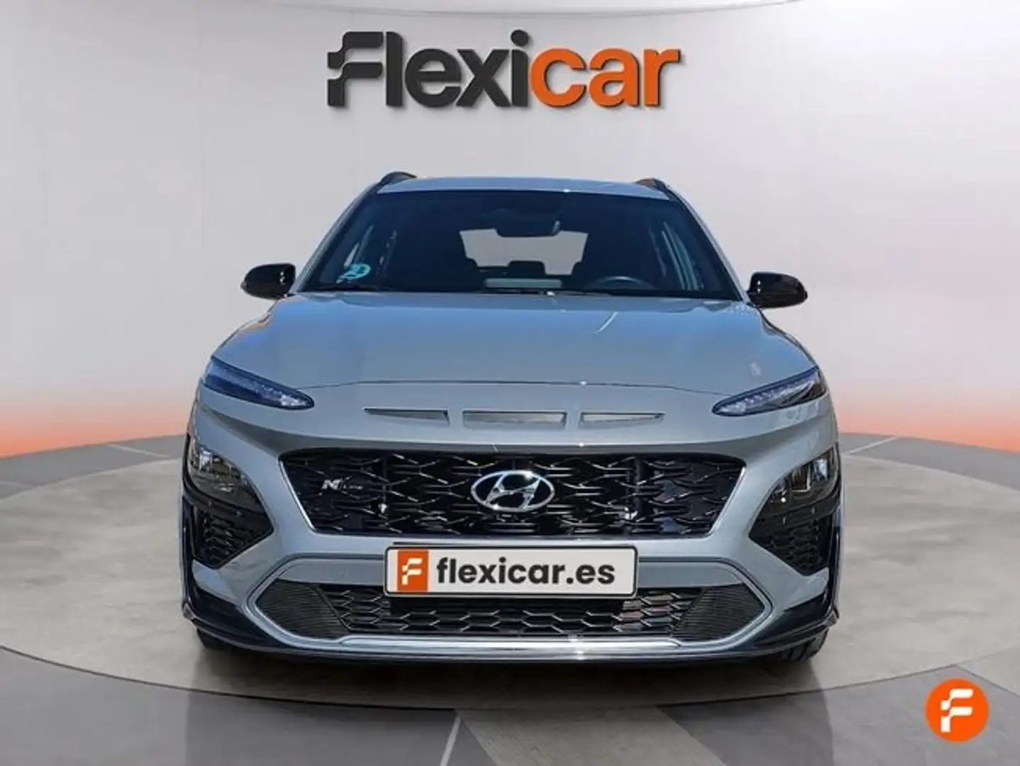 Hyundai KONA 1.0 TGDI Nline 30 Aniversario 4x2 Gris - 2