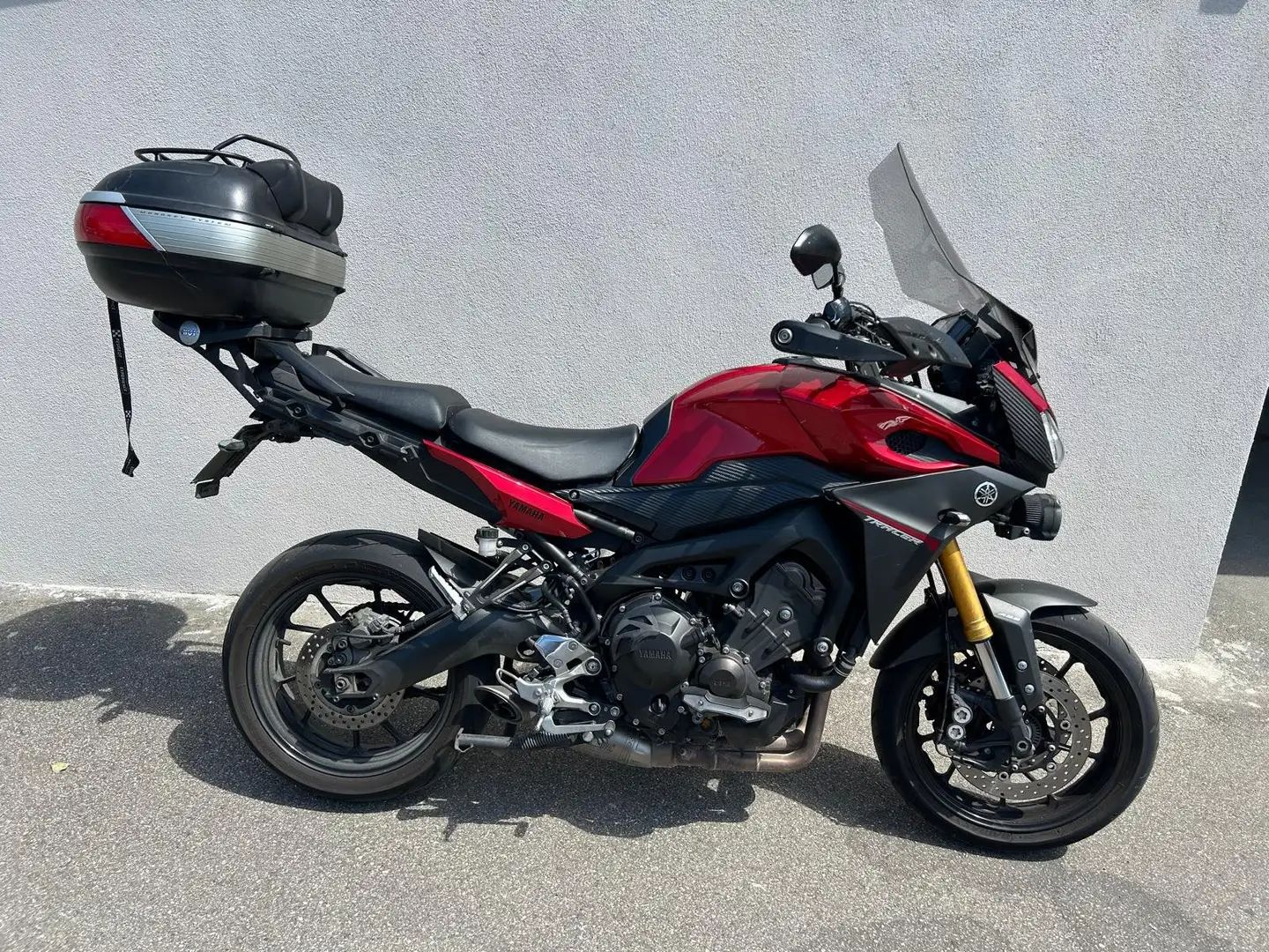 Yamaha Tracer 900 Czerwony - 1