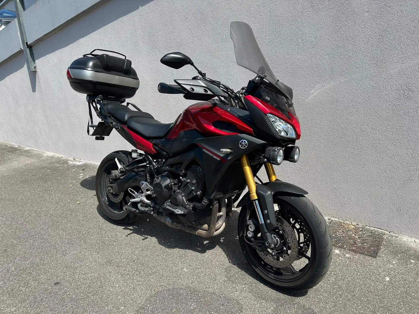 Yamaha Tracer 900 Czerwony - 2