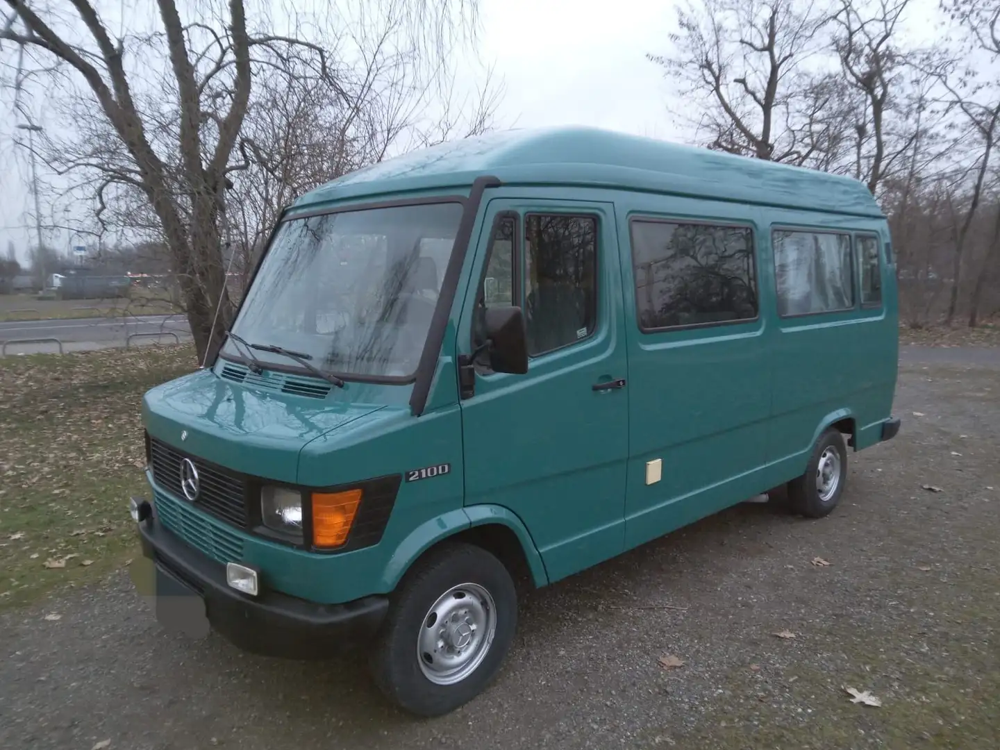 Mercedes-Benz 210/310 210 D T1 Wohnmobil Oldtimer 2 Hand Verde - 2