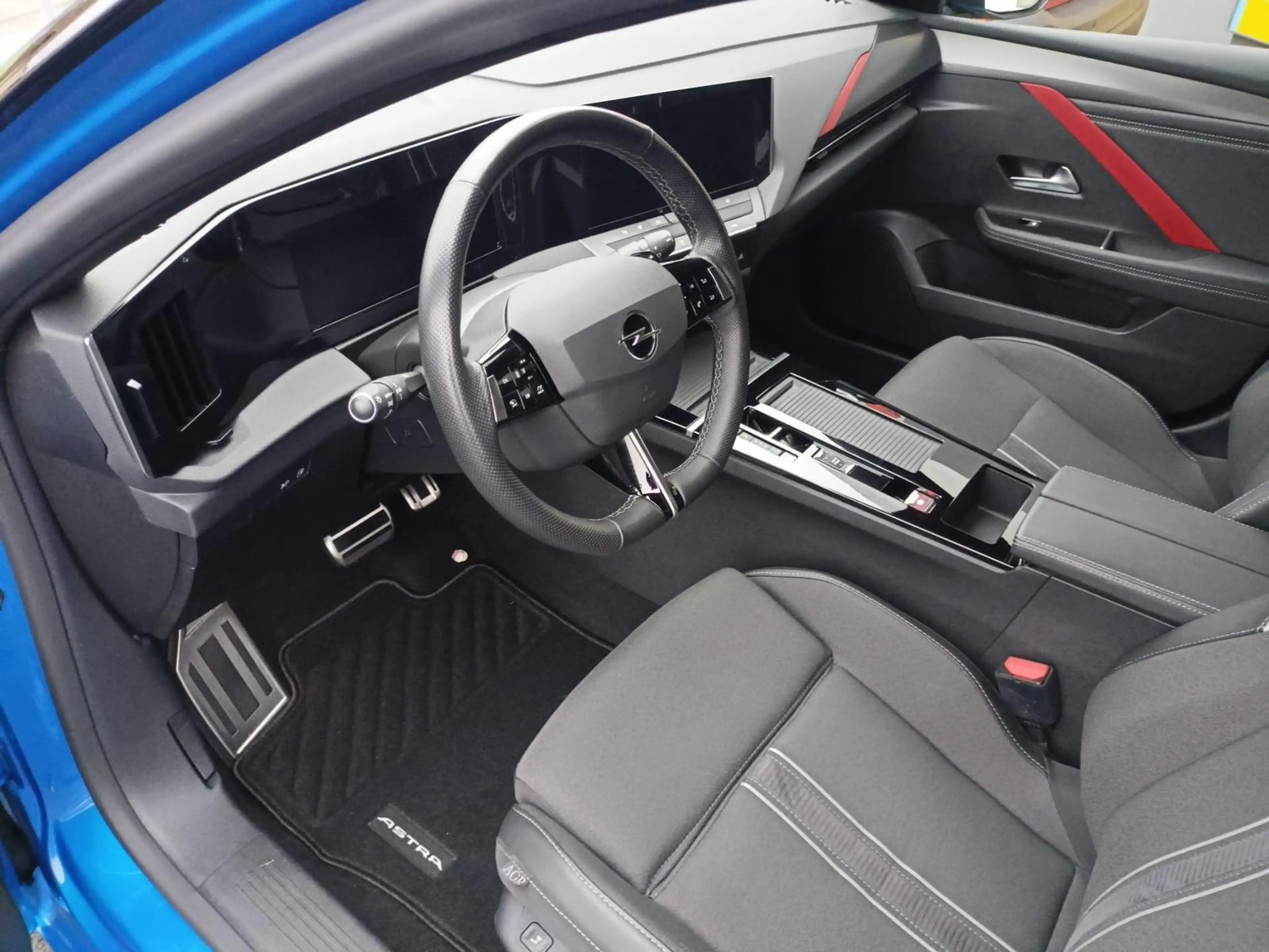 Opel Astra GSe 1.6 PlugInHybrid Klima Matrix 360Kamera LED — photo 4