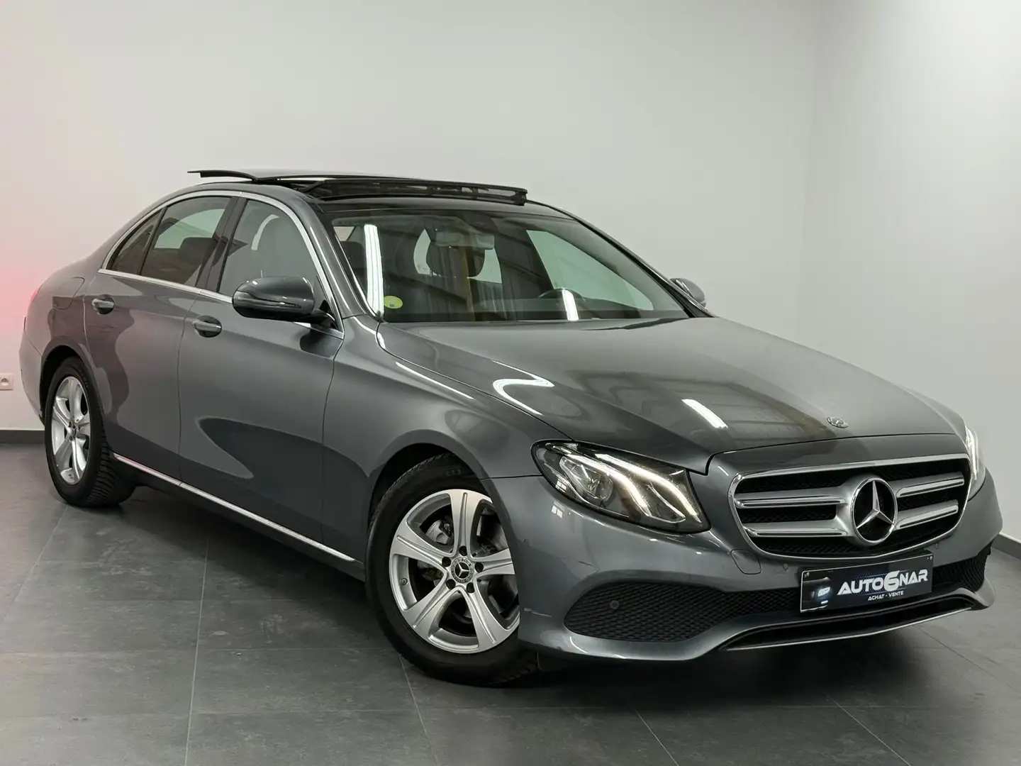 Mercedes-Benz E 200 d - EU6c - Navi - Camera -  Boite Auto - 1erMain Grijs - 1