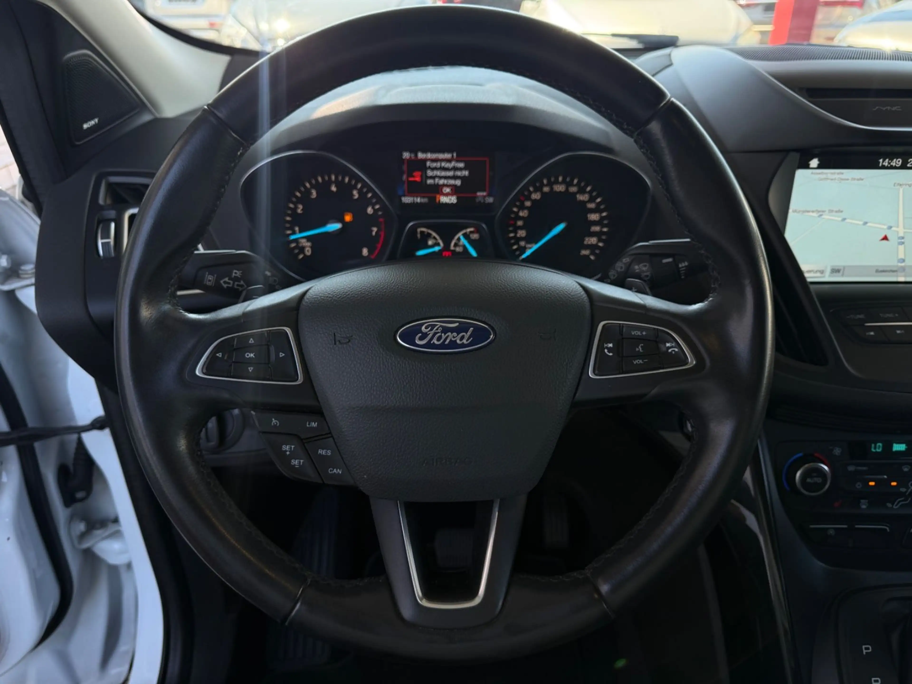 Ford Kuga Titanium 4x4 Aut. XENON/NAVI/PANO/KAMERA/BT — photo 12