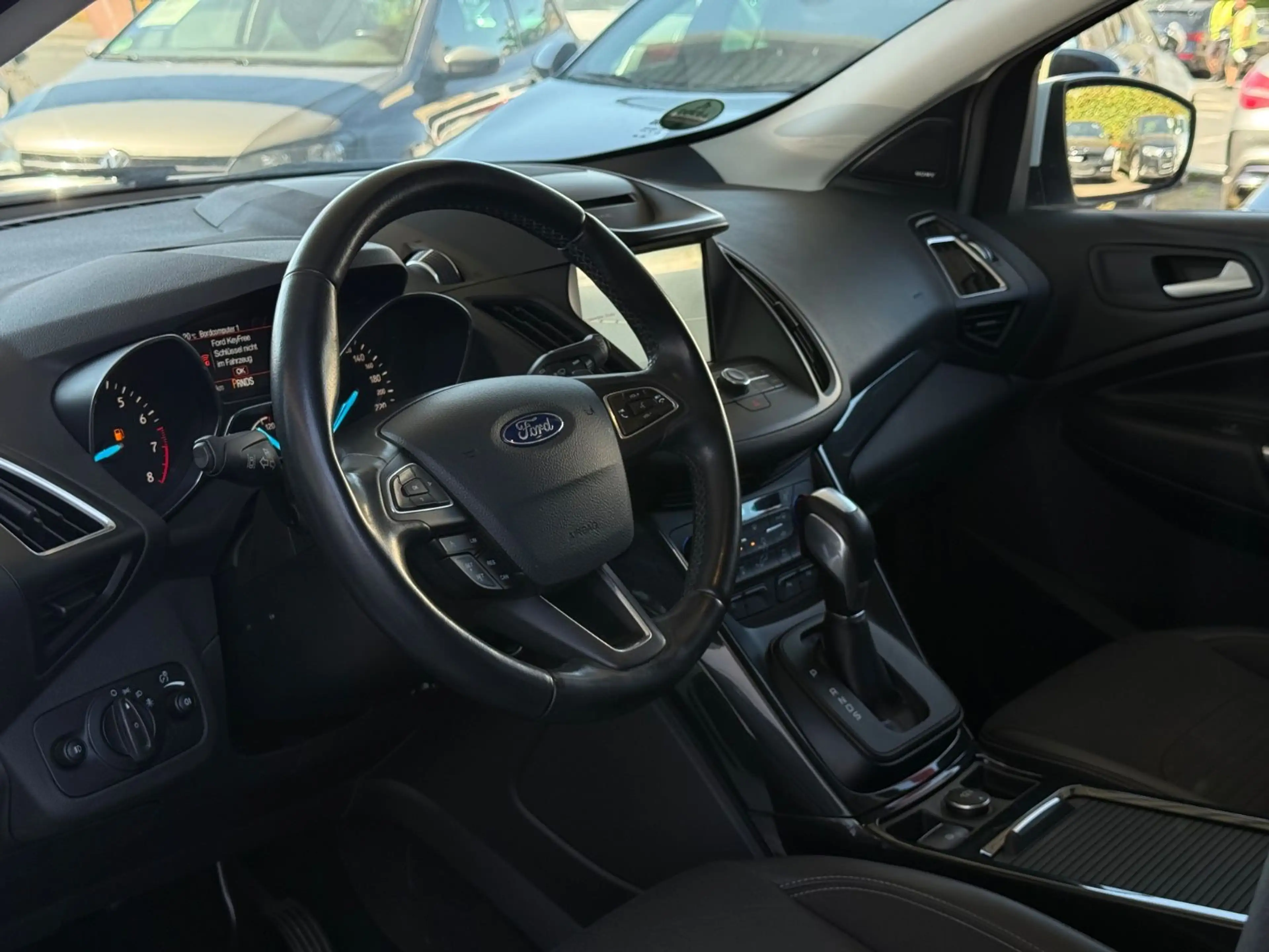 Ford Kuga Titanium 4x4 Aut. XENON/NAVI/PANO/KAMERA/BT — photo 10
