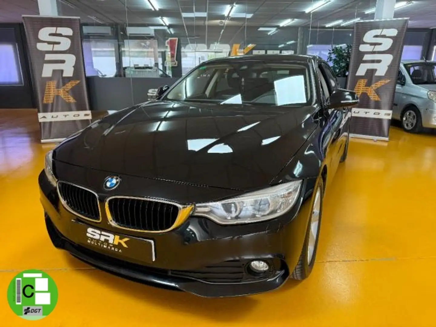BMW 418 418dA Gran Coupé Czarny - 1