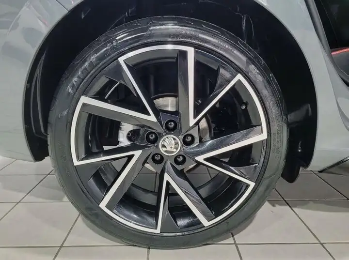 Škoda Scala 1.5 TSI Montecarlo (2020-) 2022, foto 8