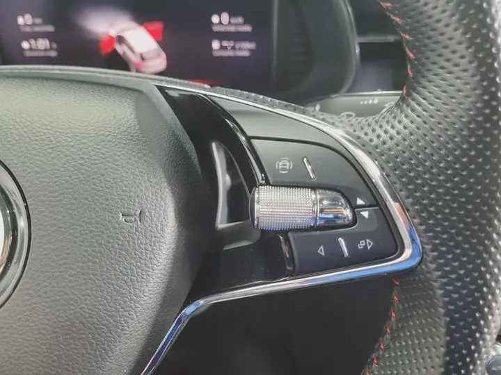 Škoda Scala 1.5 TSI Montecarlo (2020-) 2022, foto 15
