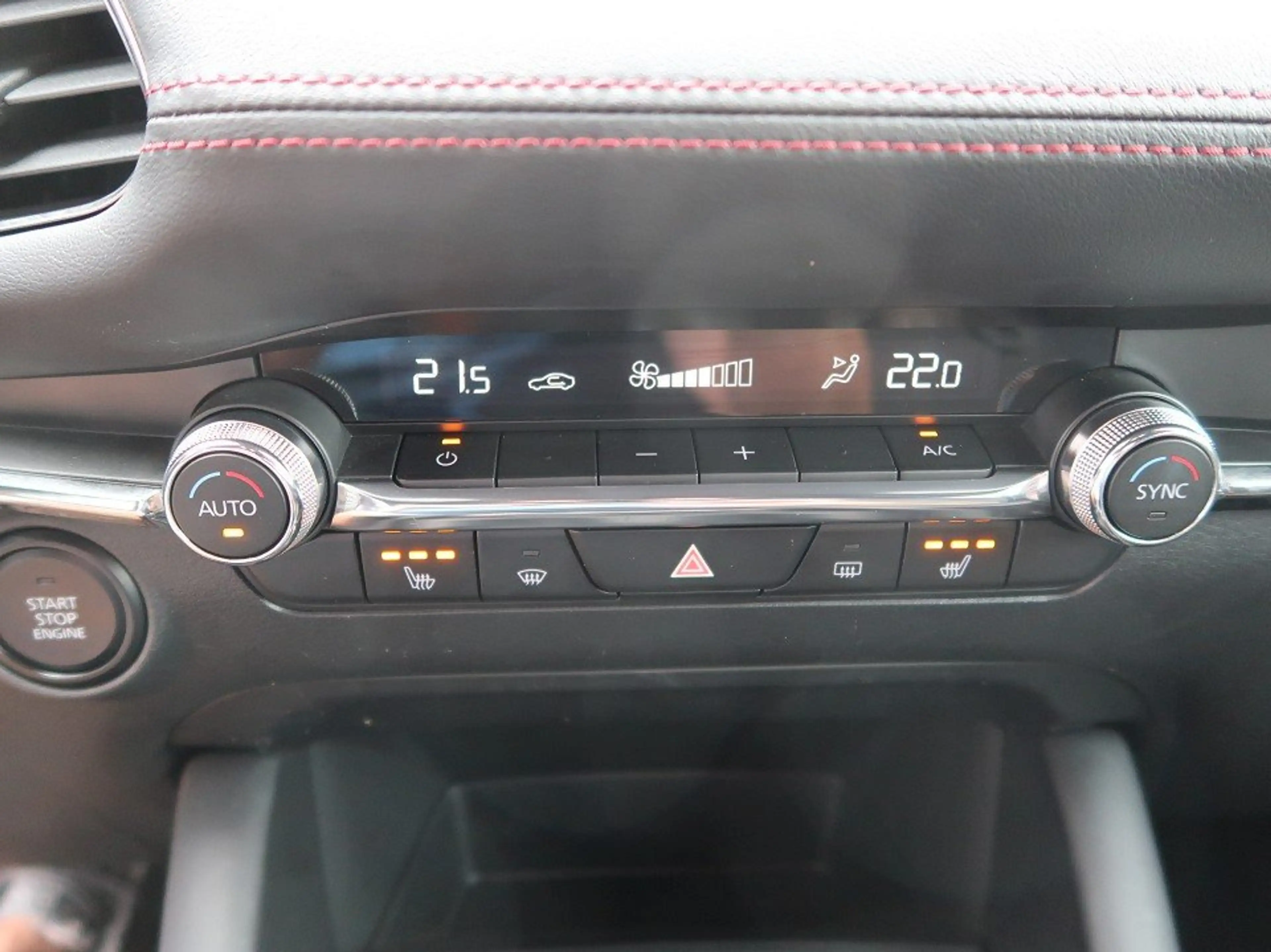Mazda 3 Lim. HOMURA *1.Vorbesitz*AUTOMATIK*LED* HOMURA *Si — photo 24